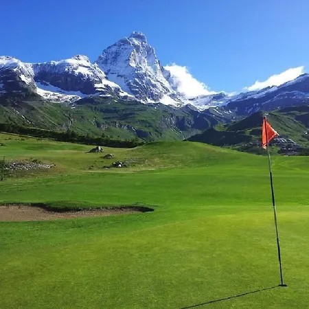 Cervinia In Out - On The Slopes Apartman