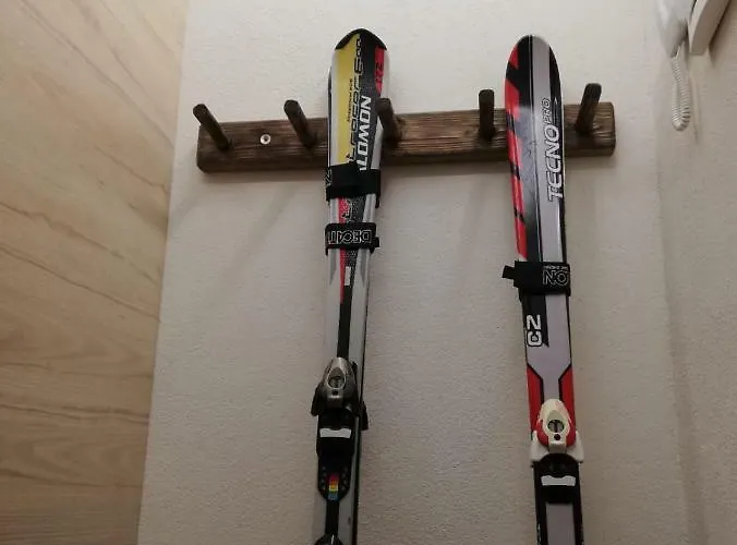 Cervinia In Out - On The Slopes * Breuil-Cervinia