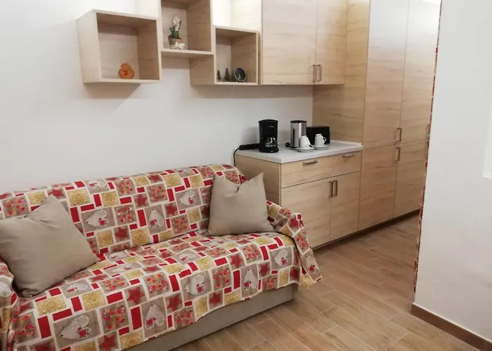 Cervinia In Out - On The Slopes Breuil-Cervinia